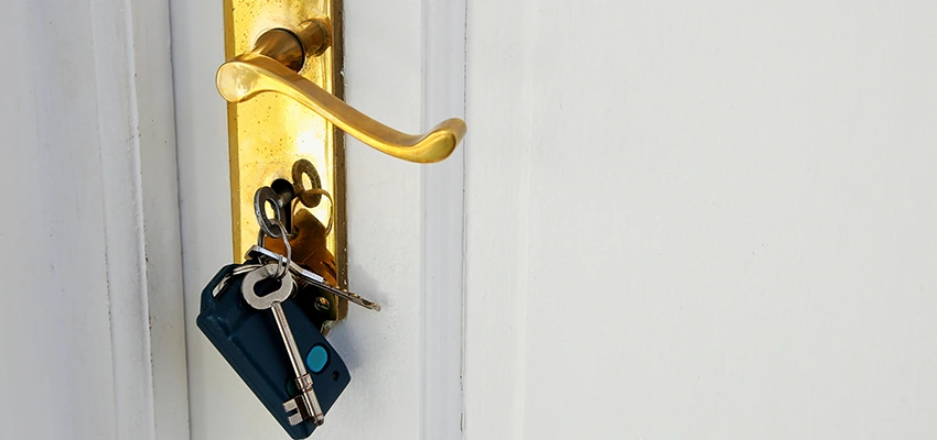 Broken Door Key Extraction in Moraga, CA